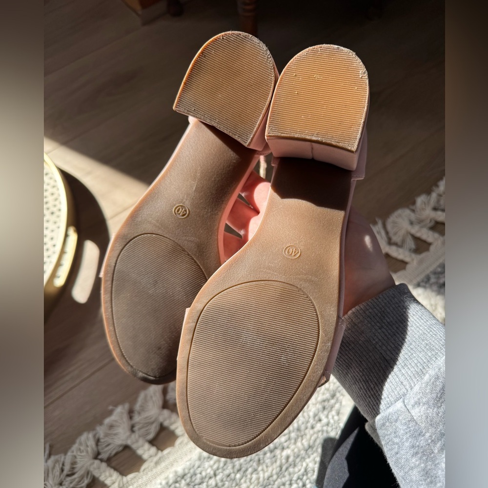 SERRA block heel sandals - Picture 9 of 9